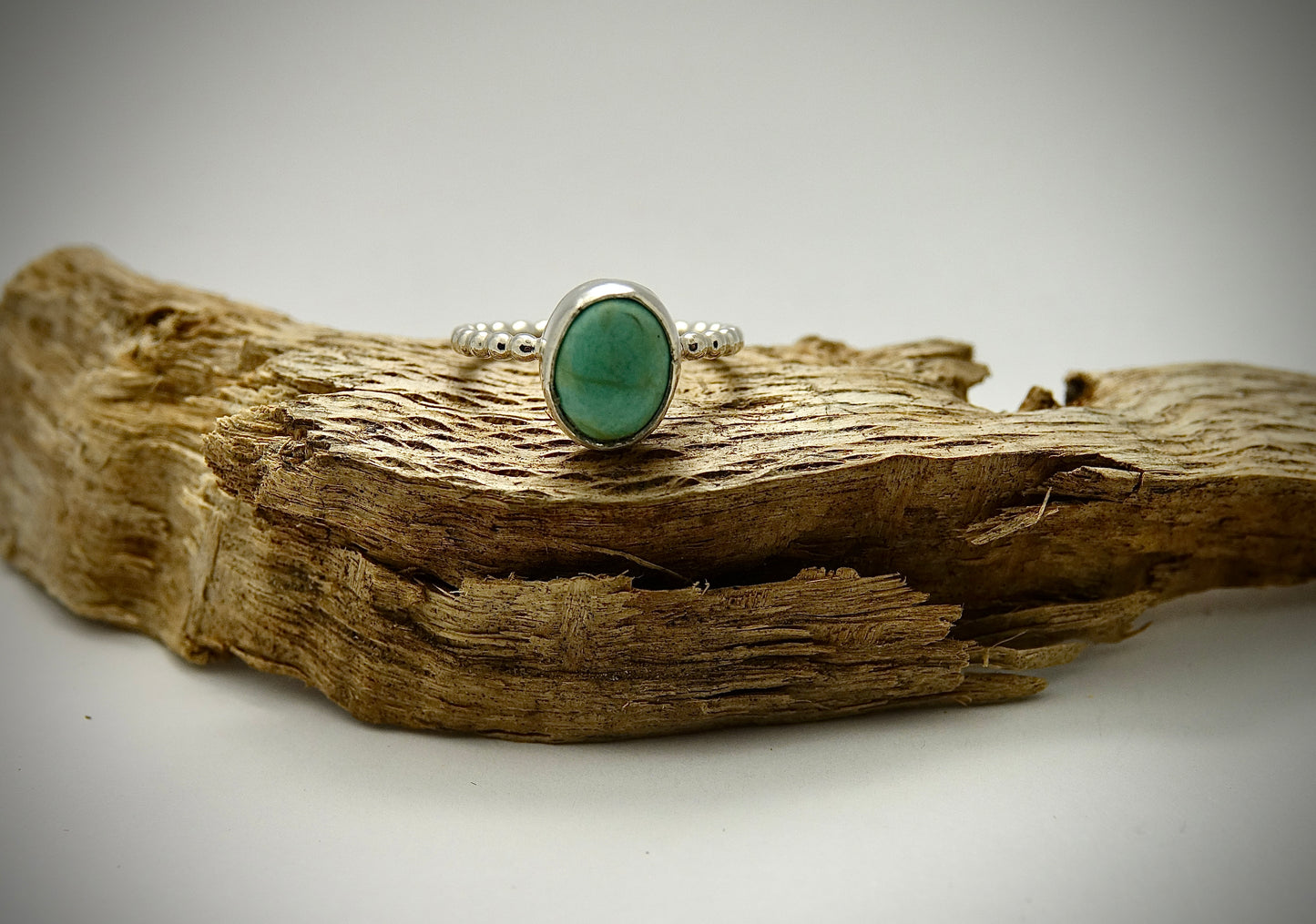 Tiny Turquoise - Oval - Size 6.25