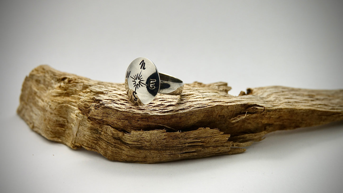 Compass Ring - Round - Size 6.5