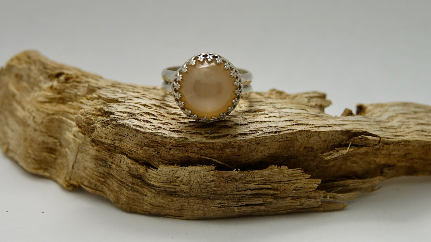 Peach Moonstone Ring - Round - Size 6.5