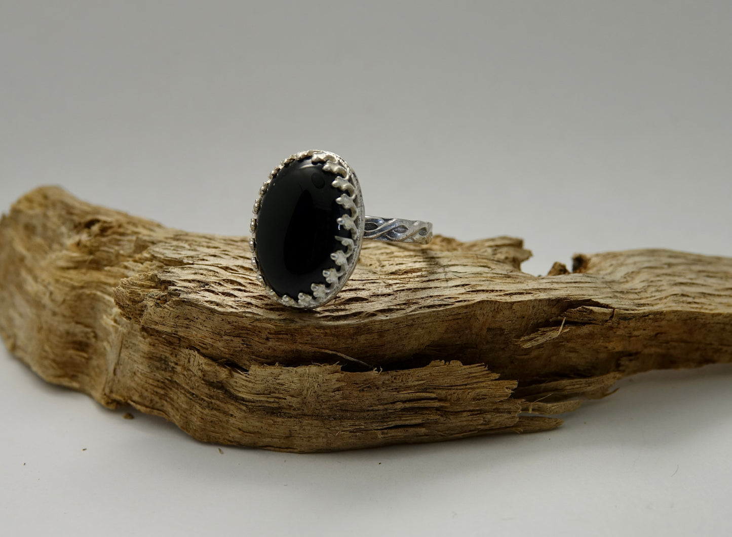 Black Agate Ring - Oval - Size 8.5