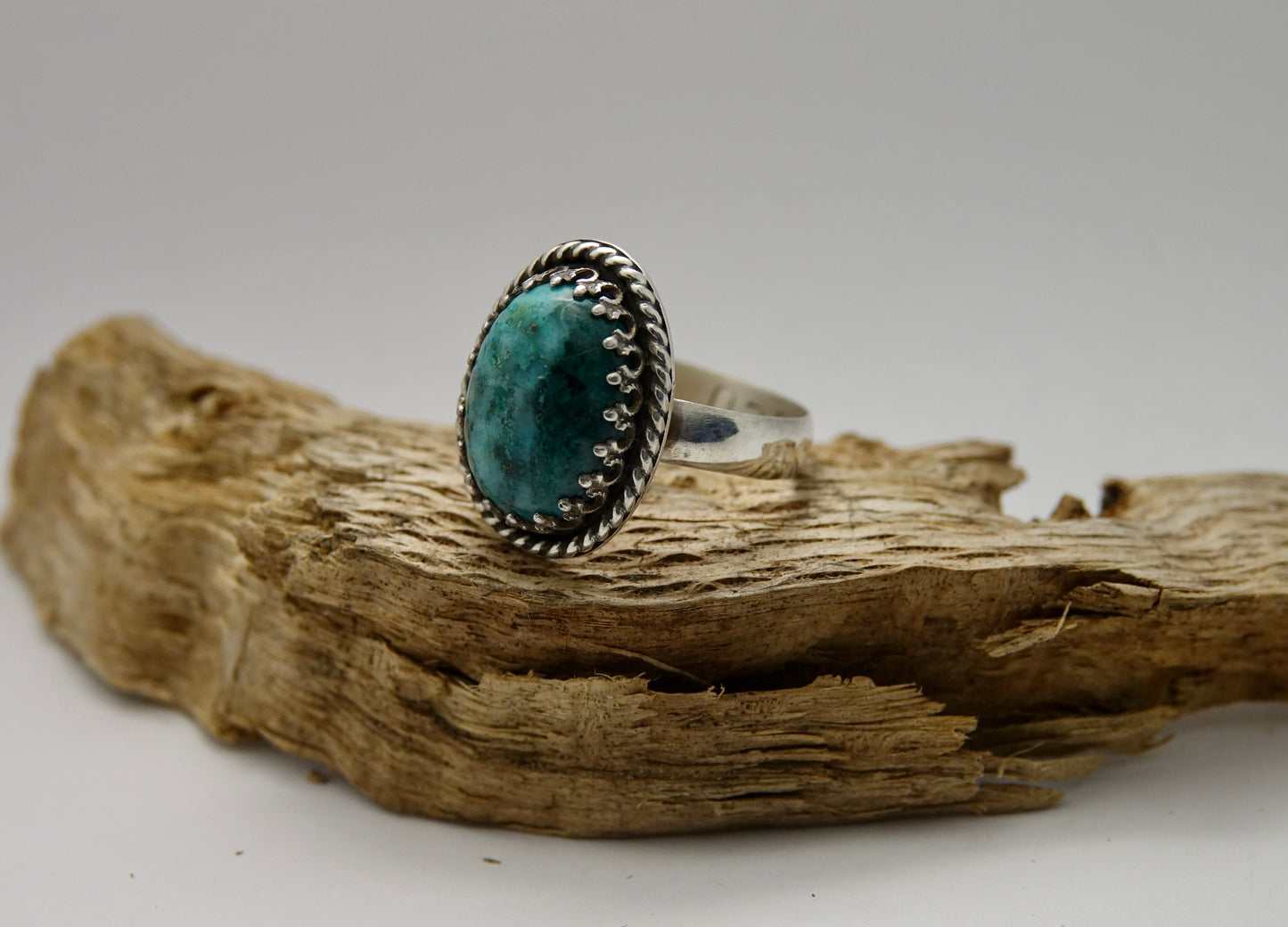 Chrysoprase Ring - Oval - Size 10.5