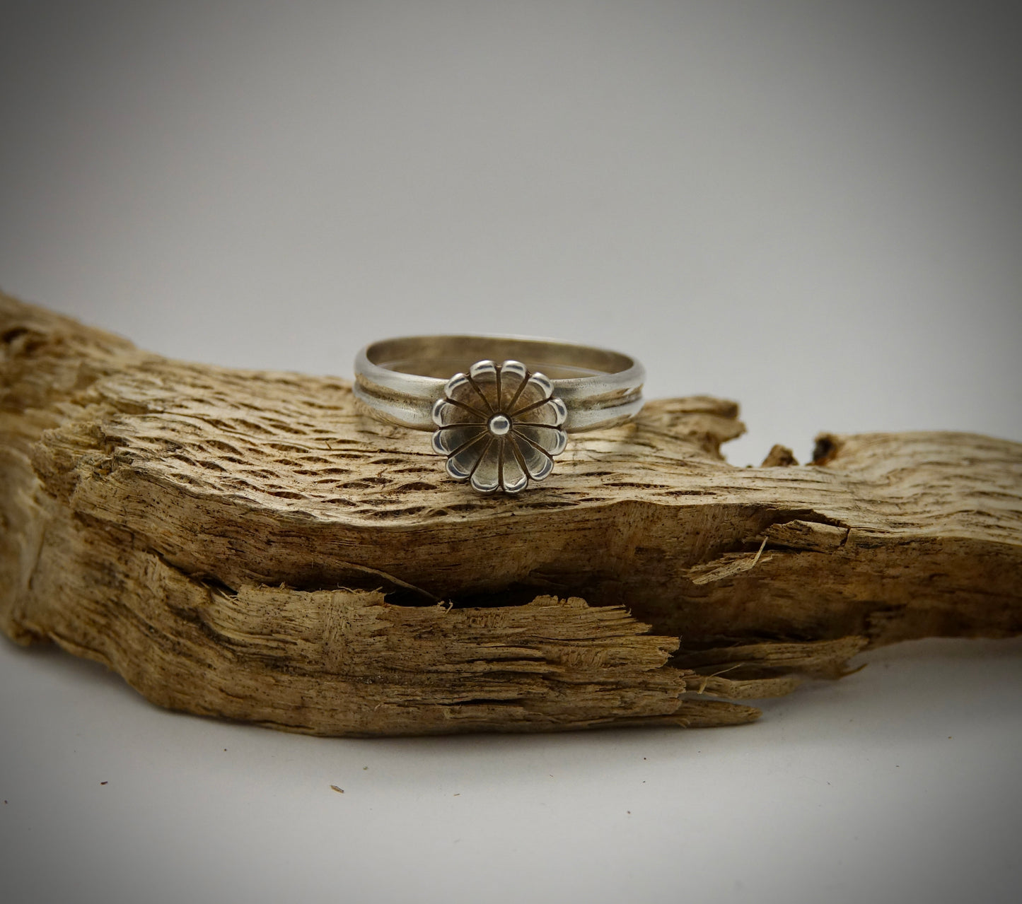 Solo Silver Flower Ring- Size 10.75