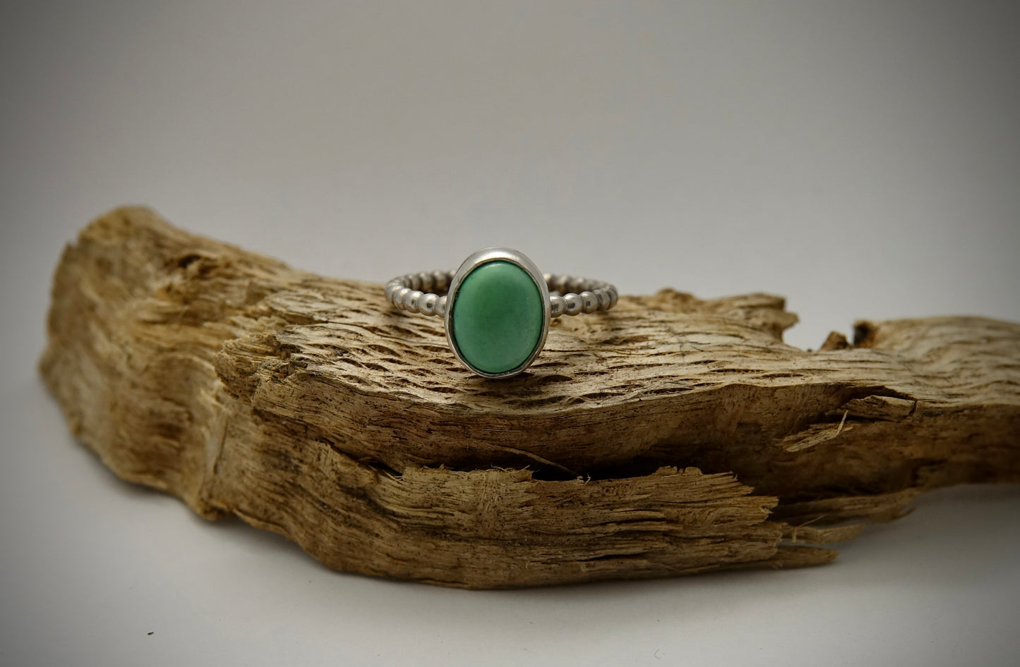Tiny Turquoise - Oval - Size 7.25