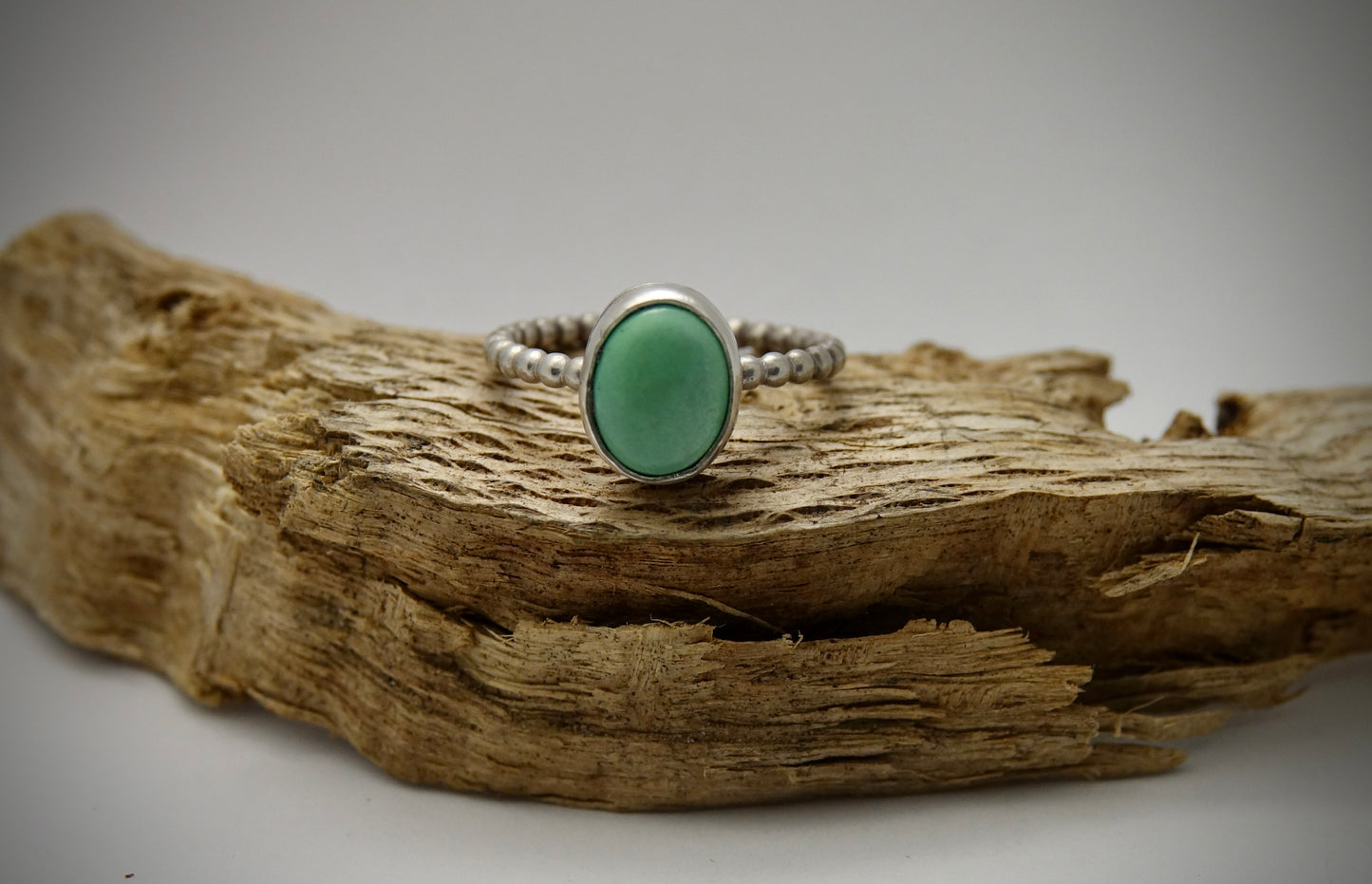 Tiny Turquoise - Oval - Size 7.25