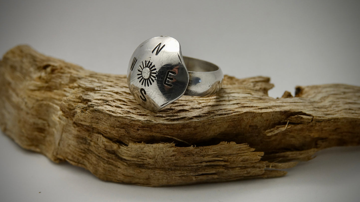Compass Ring - Squared - Size 7.5