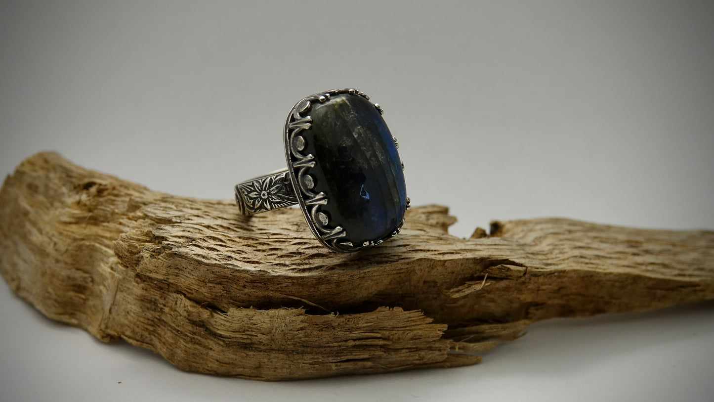Labradorite Ring - Rectangle - Size 7.75