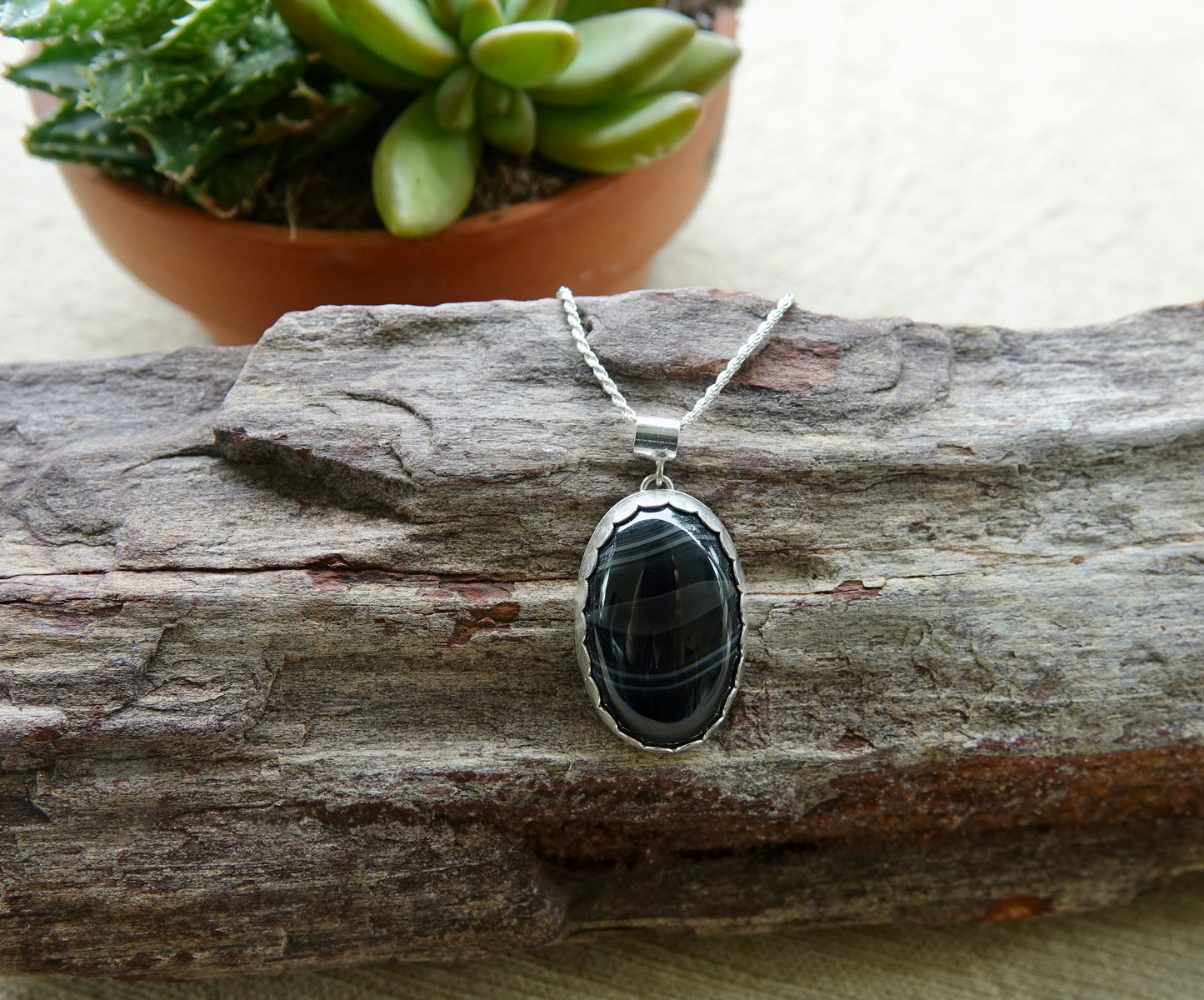 Black Banded Agate Necklace - Oval