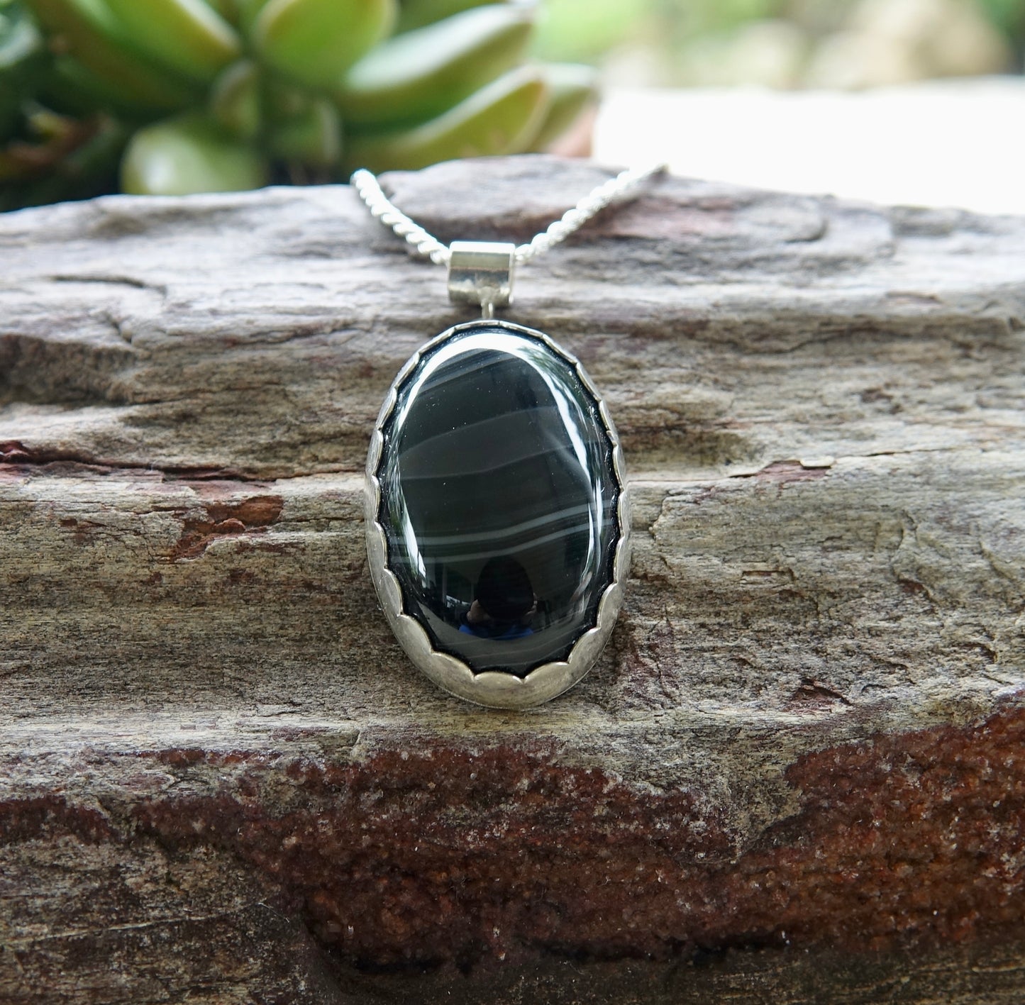 Black Banded Agate Necklace - Oval