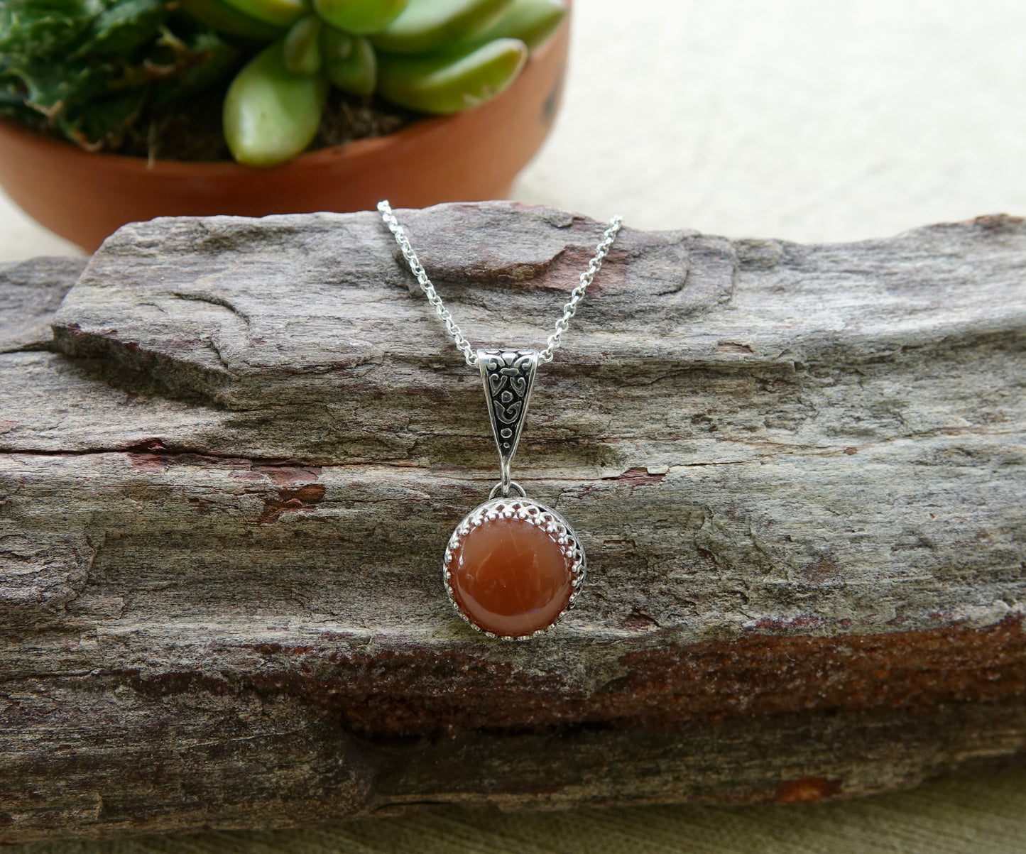 Peach Moonstone Necklace - Round
