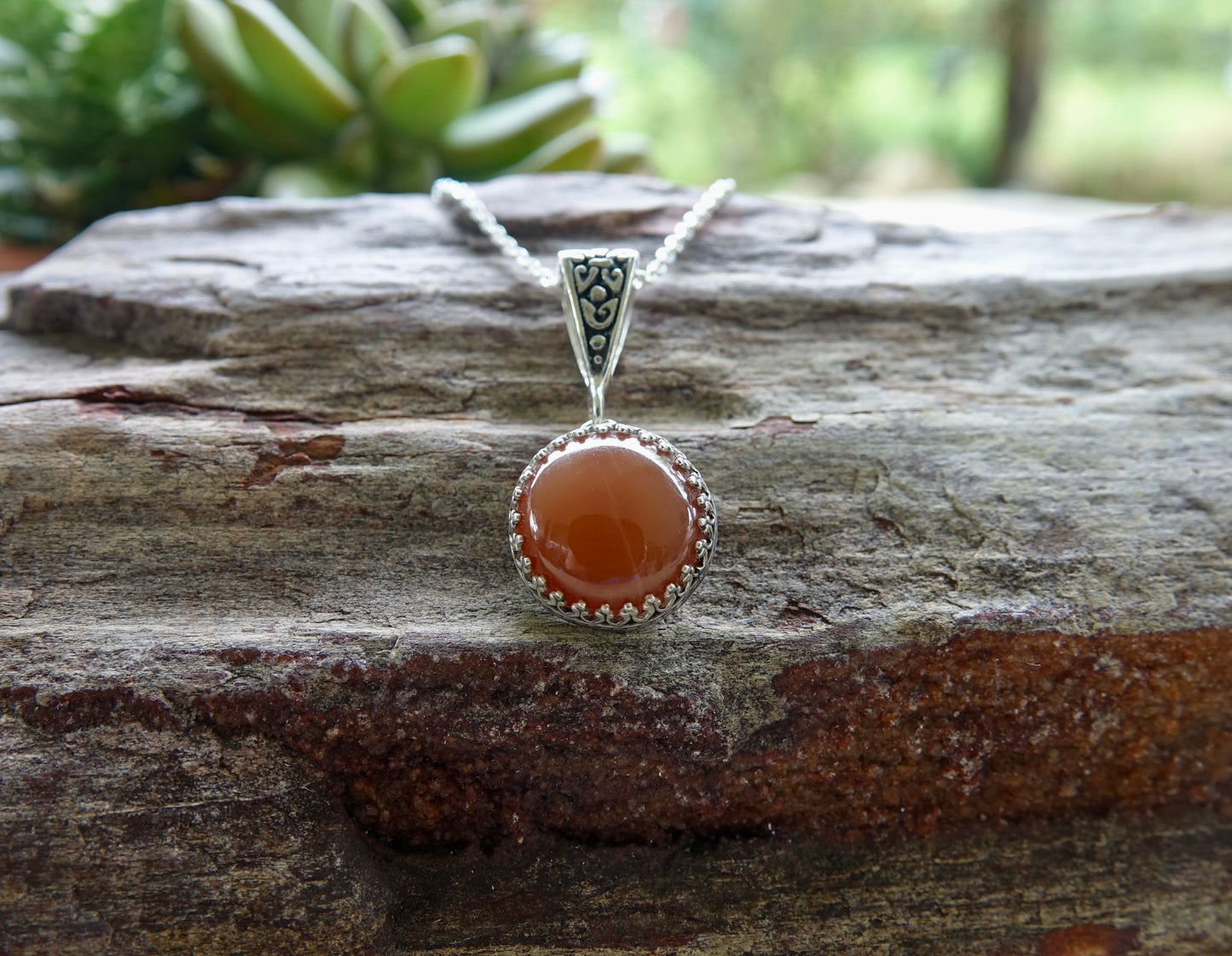 Peach Moonstone Necklace - Round