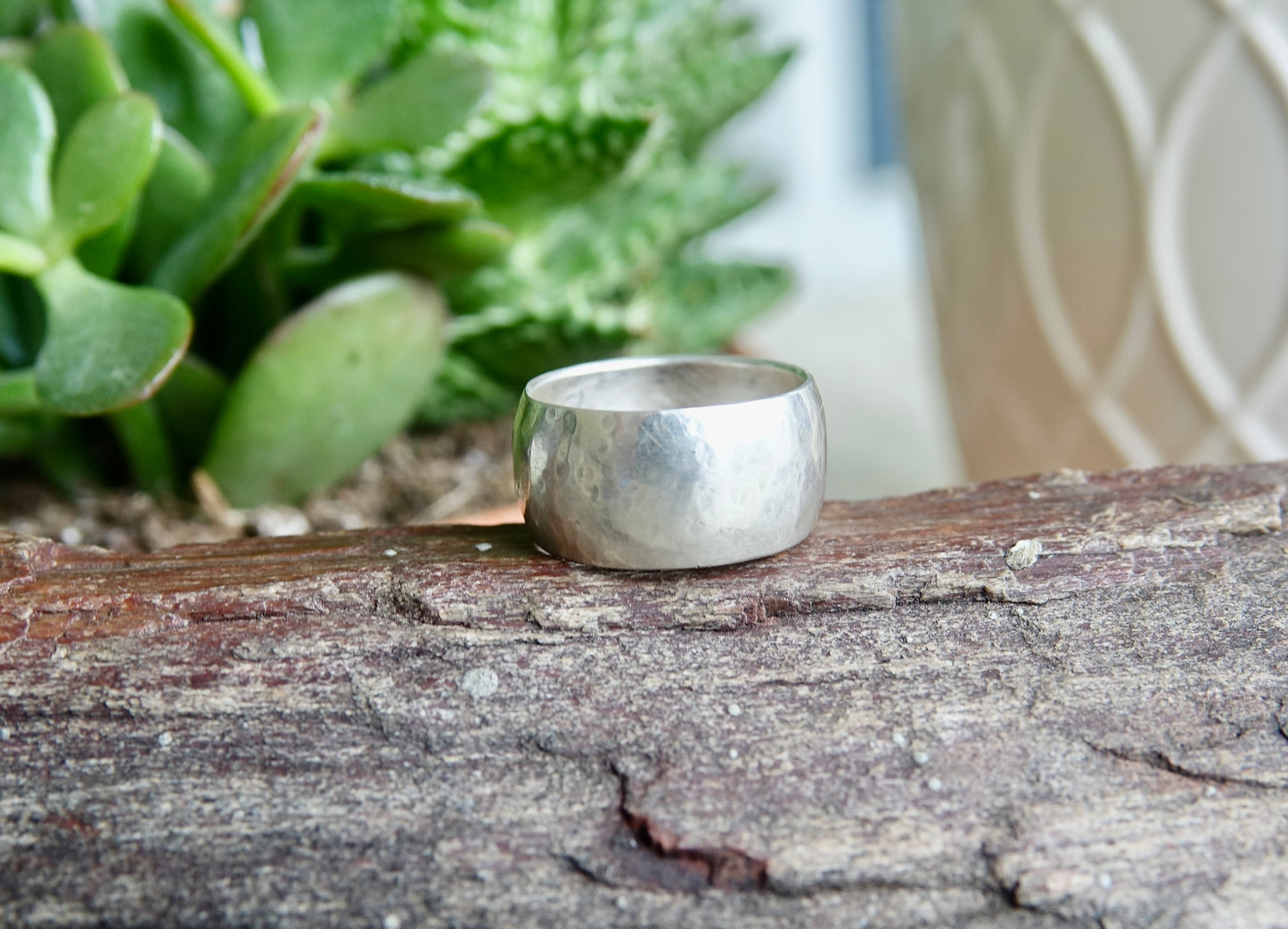 Domed Silver Wide Band Ring - Size 7.5