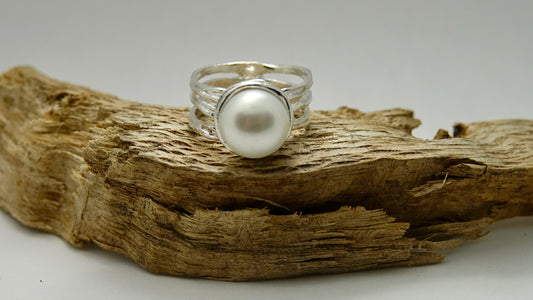 White Pearl Triple Band Ring - 10mm Pearl - Size 6.75