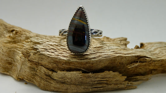Red Tiger Iron Ring - Teardrop - Size 9