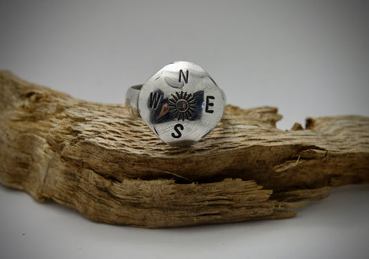 Compass Ring - Squared - Size 7.5