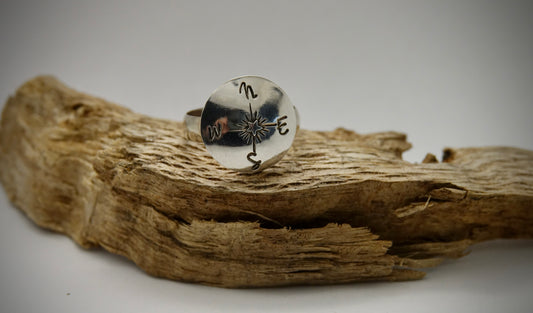 Compass Ring - Round - Size 7.75